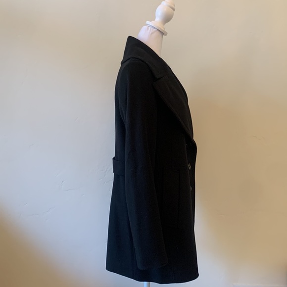 Burberry Wool and Cashmere Peacoat. NWT. Size 10. Black - Picture 2 of 10